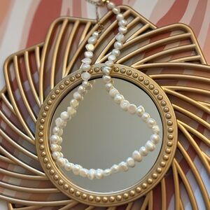 Elegant Pearl Necklace